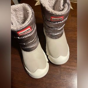 Hunter waterproof gray girls boots size 10
